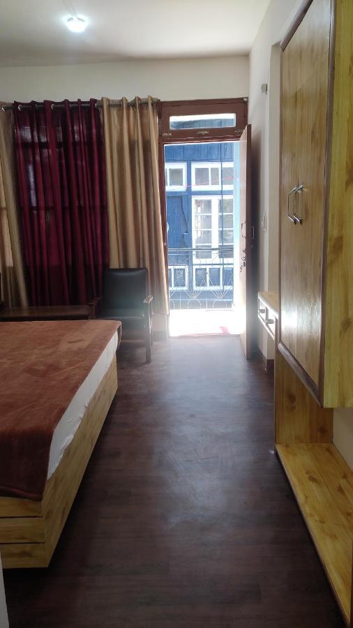 The Prasher Lodge Mall Road Manali 외부 사진