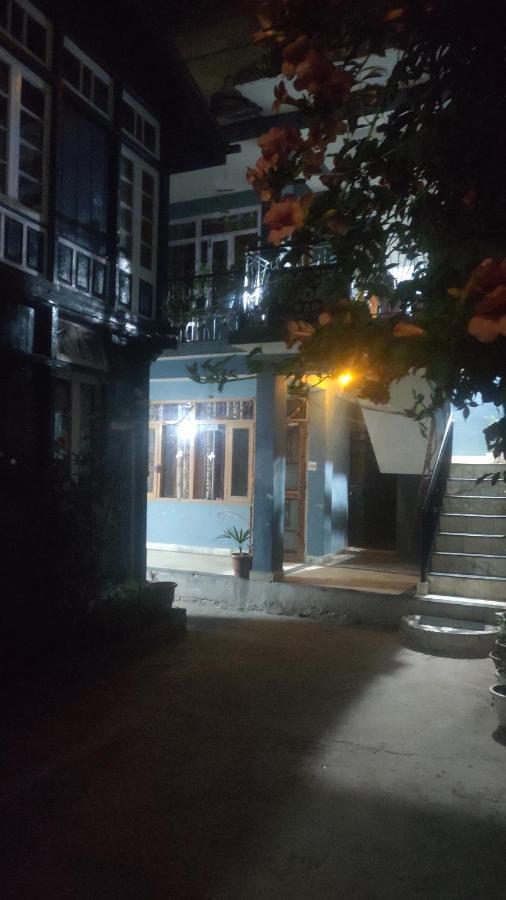 The Prasher Lodge Mall Road Manali 외부 사진