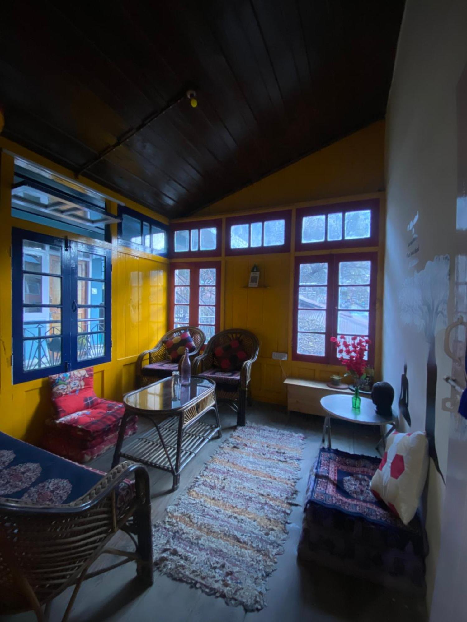 The Prasher Lodge Mall Road Manali 외부 사진
